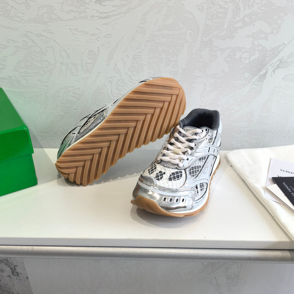 Gray Bottega Veneta