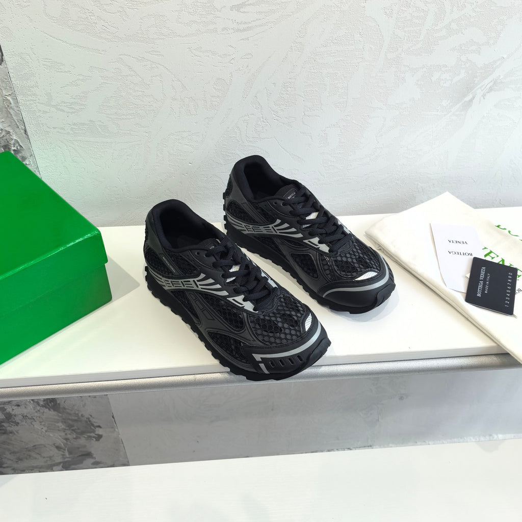Black Bottega Veneta