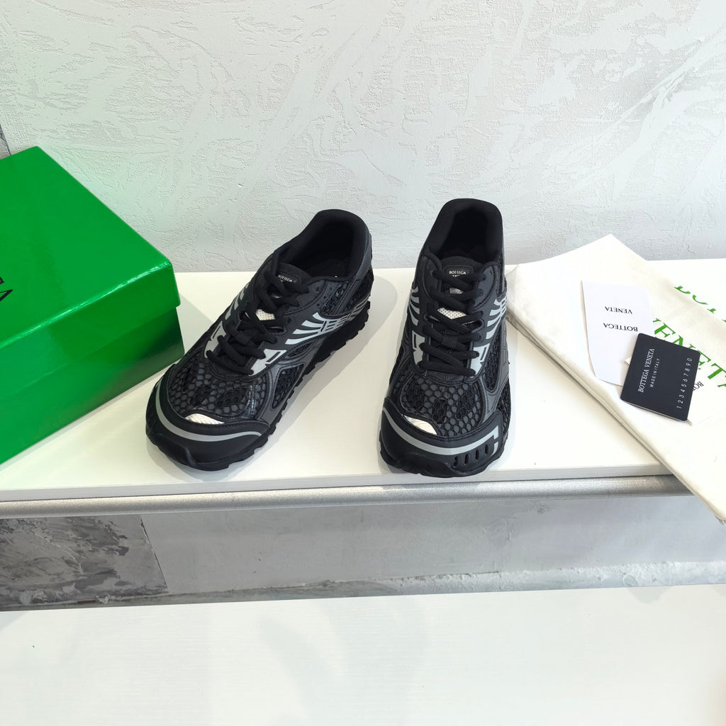 Black Bottega Veneta