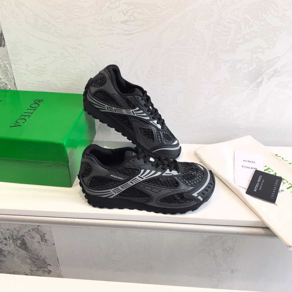 Black Bottega Veneta