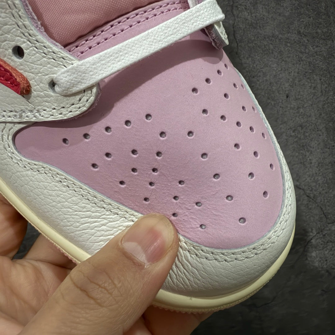 Jordon 1 Low Travis Scott Tropical Pink