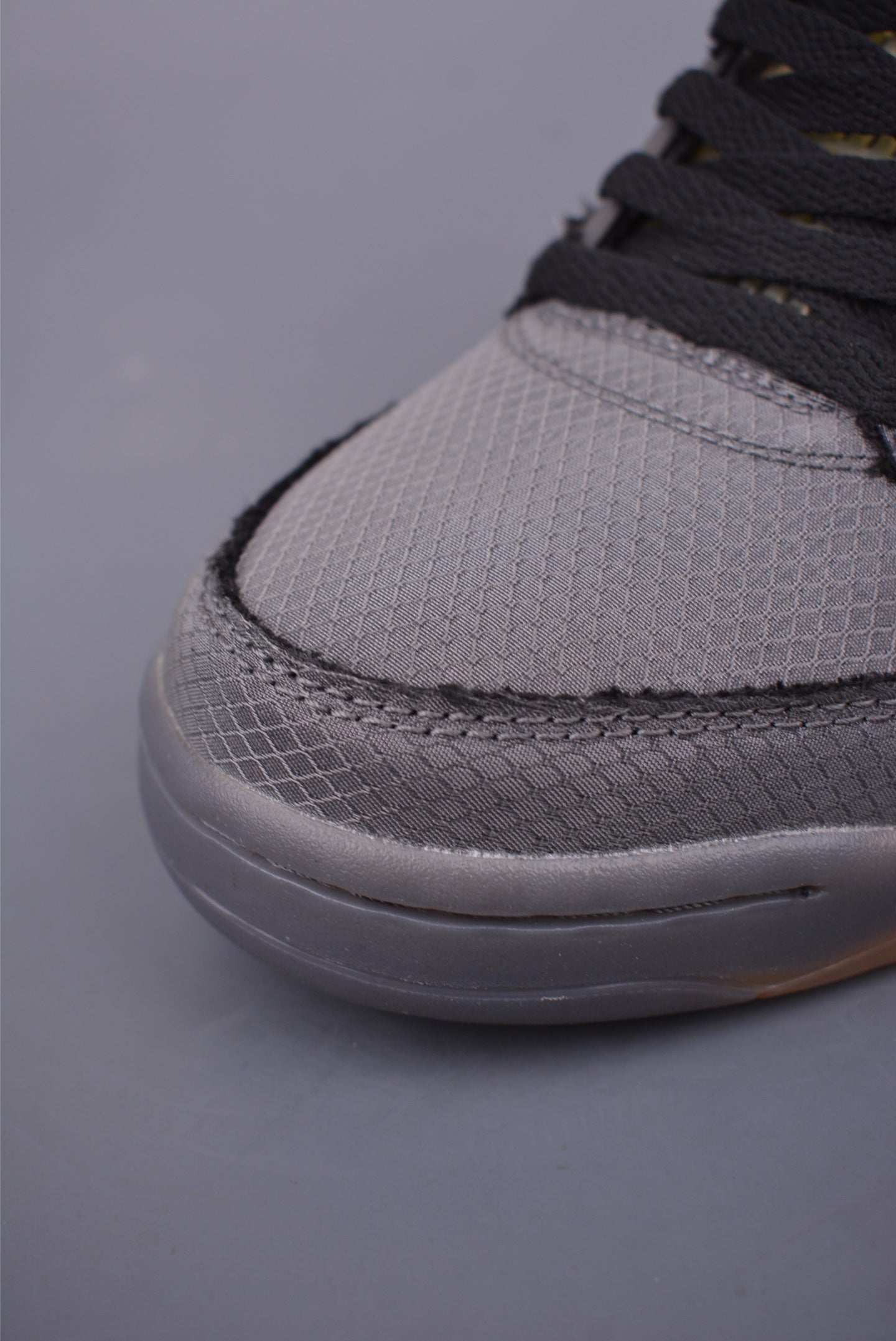 Jordan 5 Retro x Off-White Gray