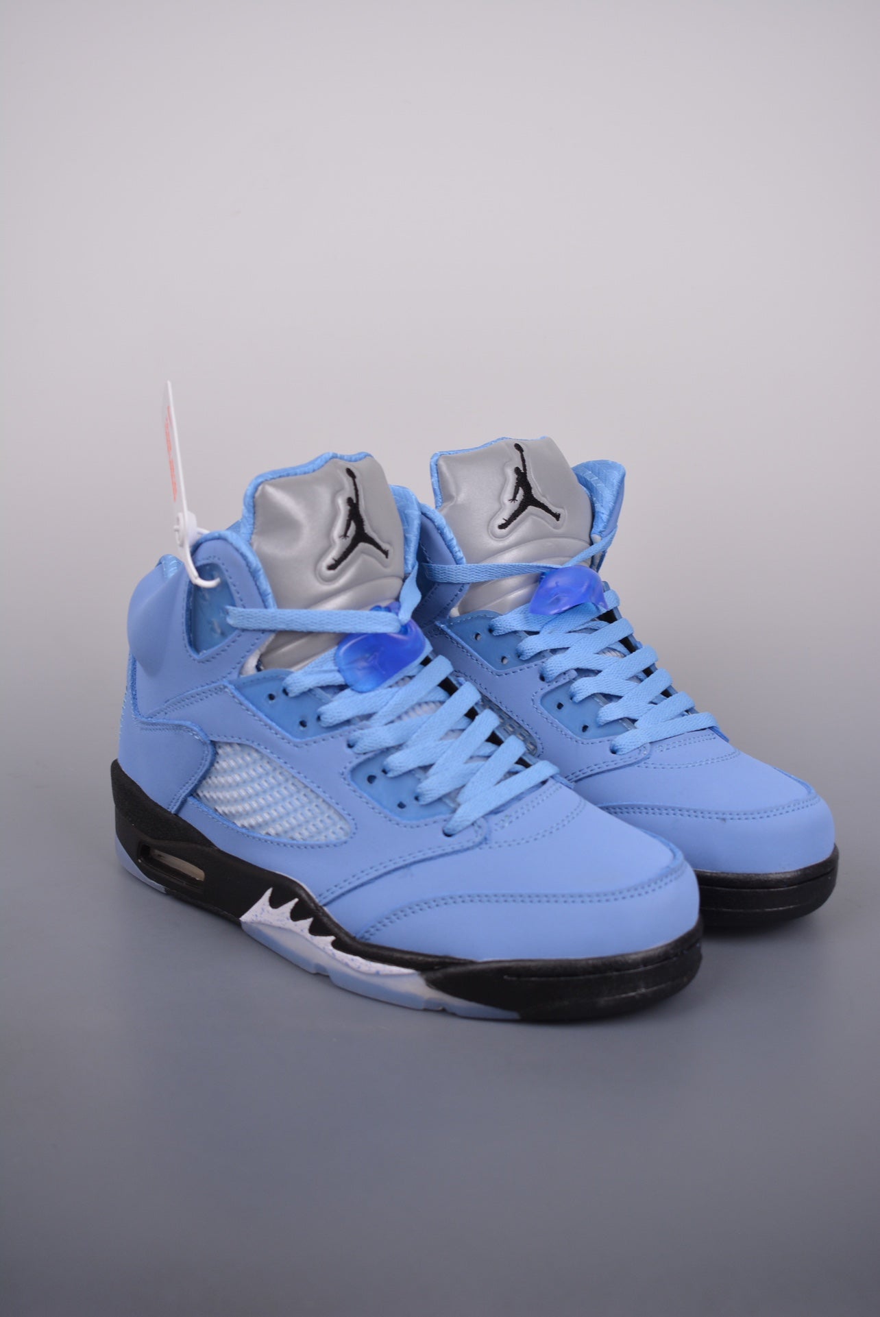 Jordan 5 Retro UNC University Blue