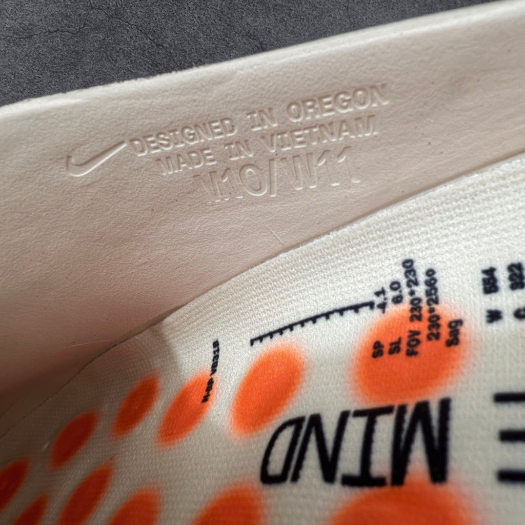 Nike Mind Slides White